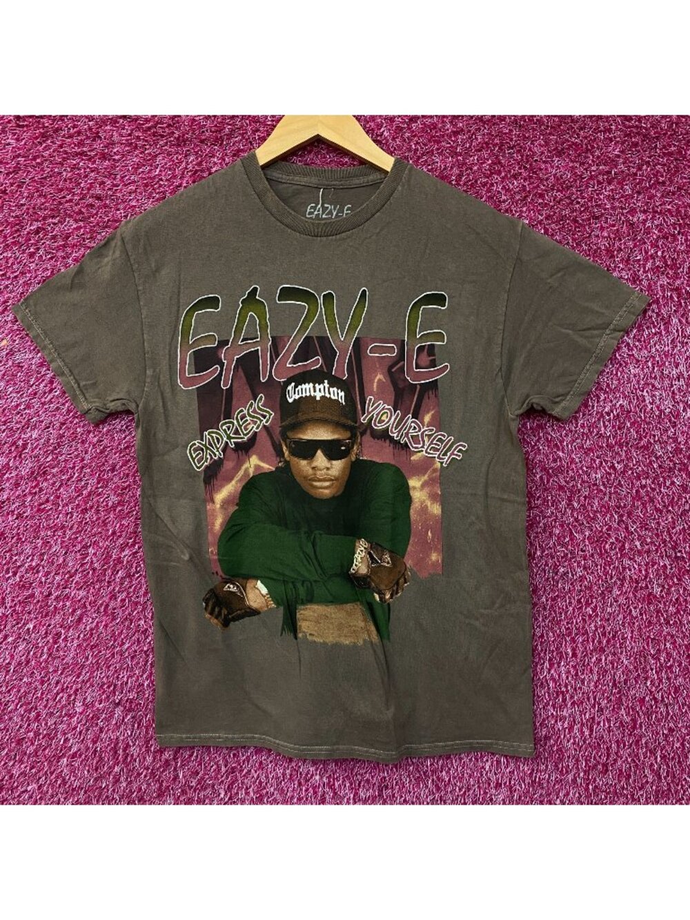 Eazy-E Express Yourself Straight Outta Compton Graphic T-Shirt Medium